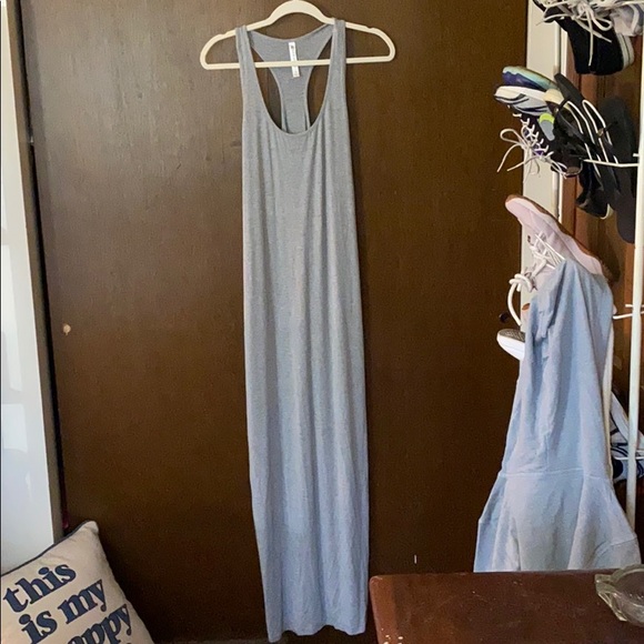Fabletics Liliana grey maxi dress - Picture 2 of 5